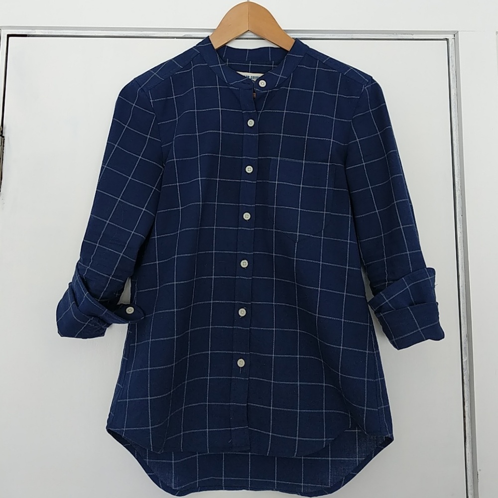 Taylor Stitch Navy Button down